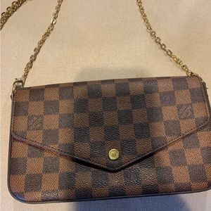 Brand new Felicie Pochette crossbody bag